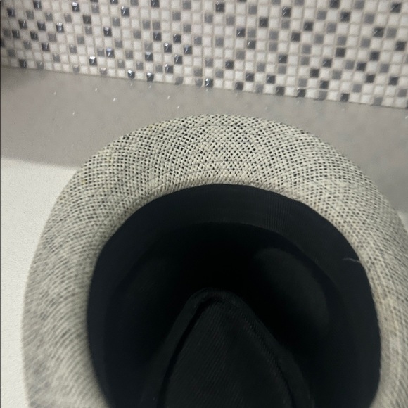 Limited Edition Astros Gray Fedora with Striped Band - Picture 3 of 4